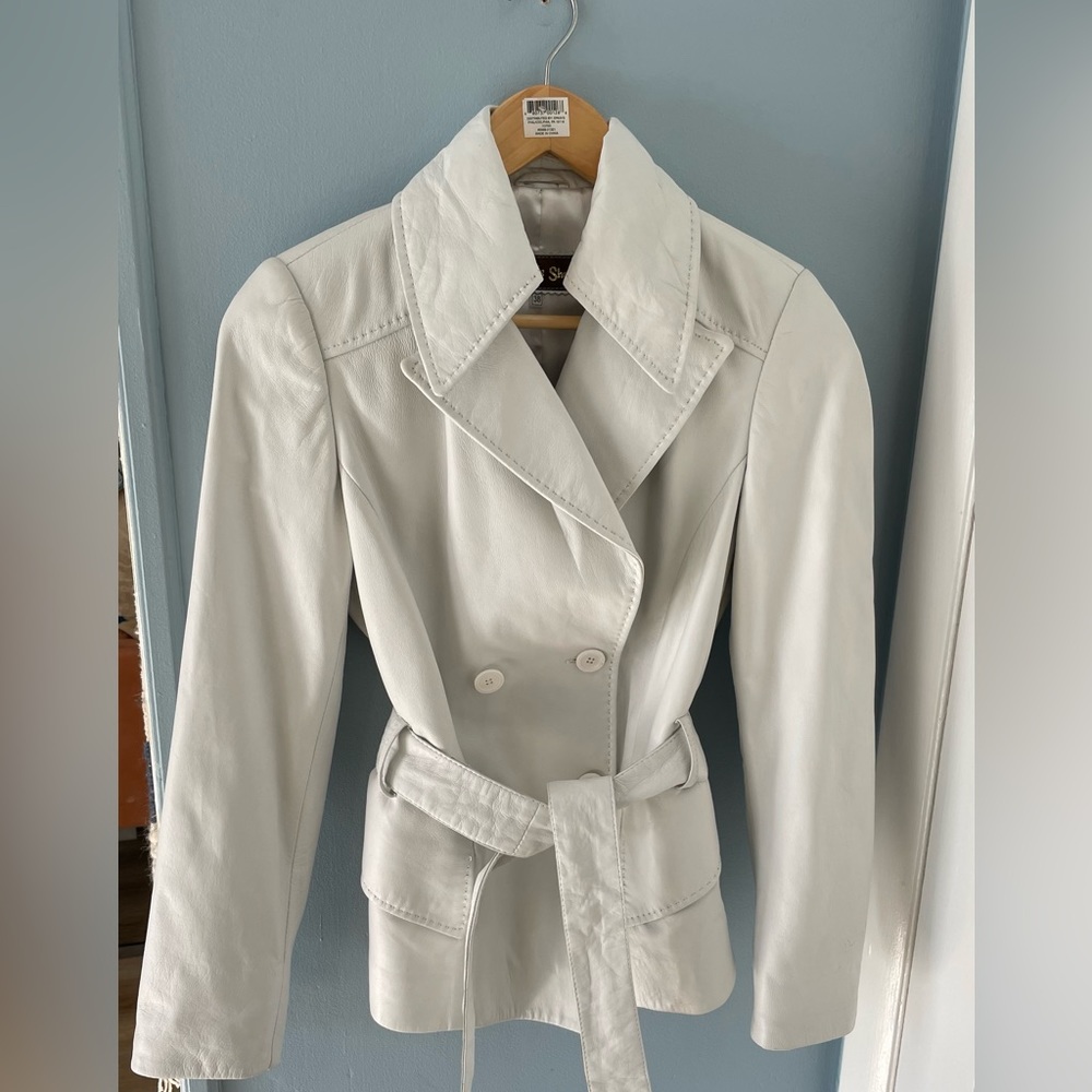 White lamb leather double breasted belted jacket size 38 sz 8